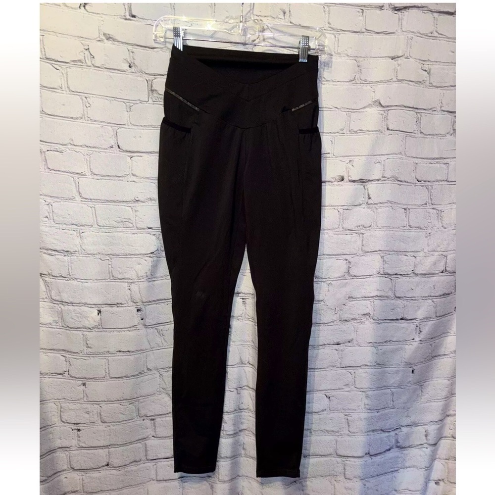 Gymshark Leggings Yoga Black Pockets Ankle Women’s Size Small Workout Jog Logo